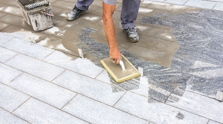 Expert Emergency Roof Repairs services in Ionia, IA